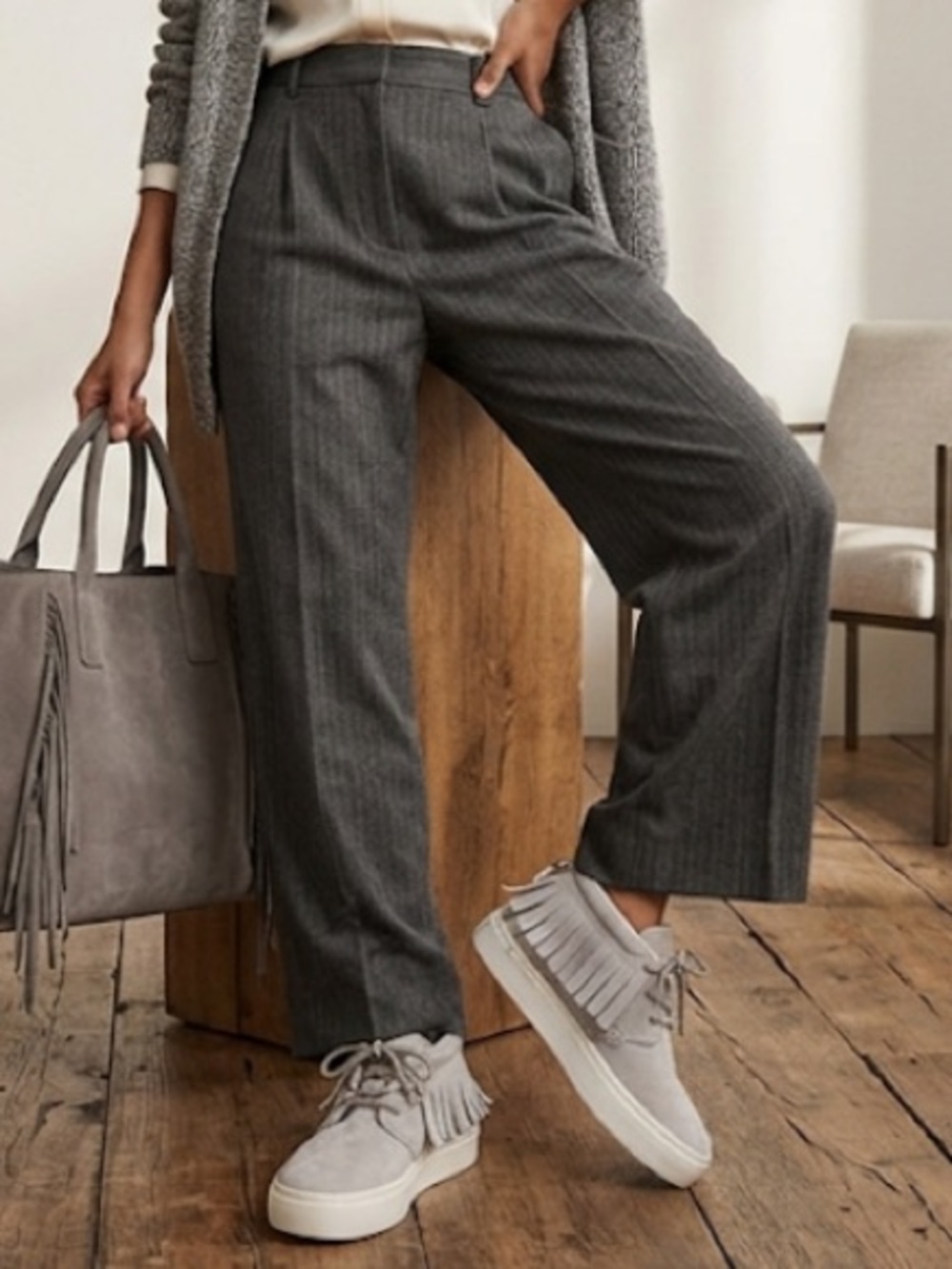 Clearwateather Fringed Suede Athletic Sneakers for Women - Light Gray